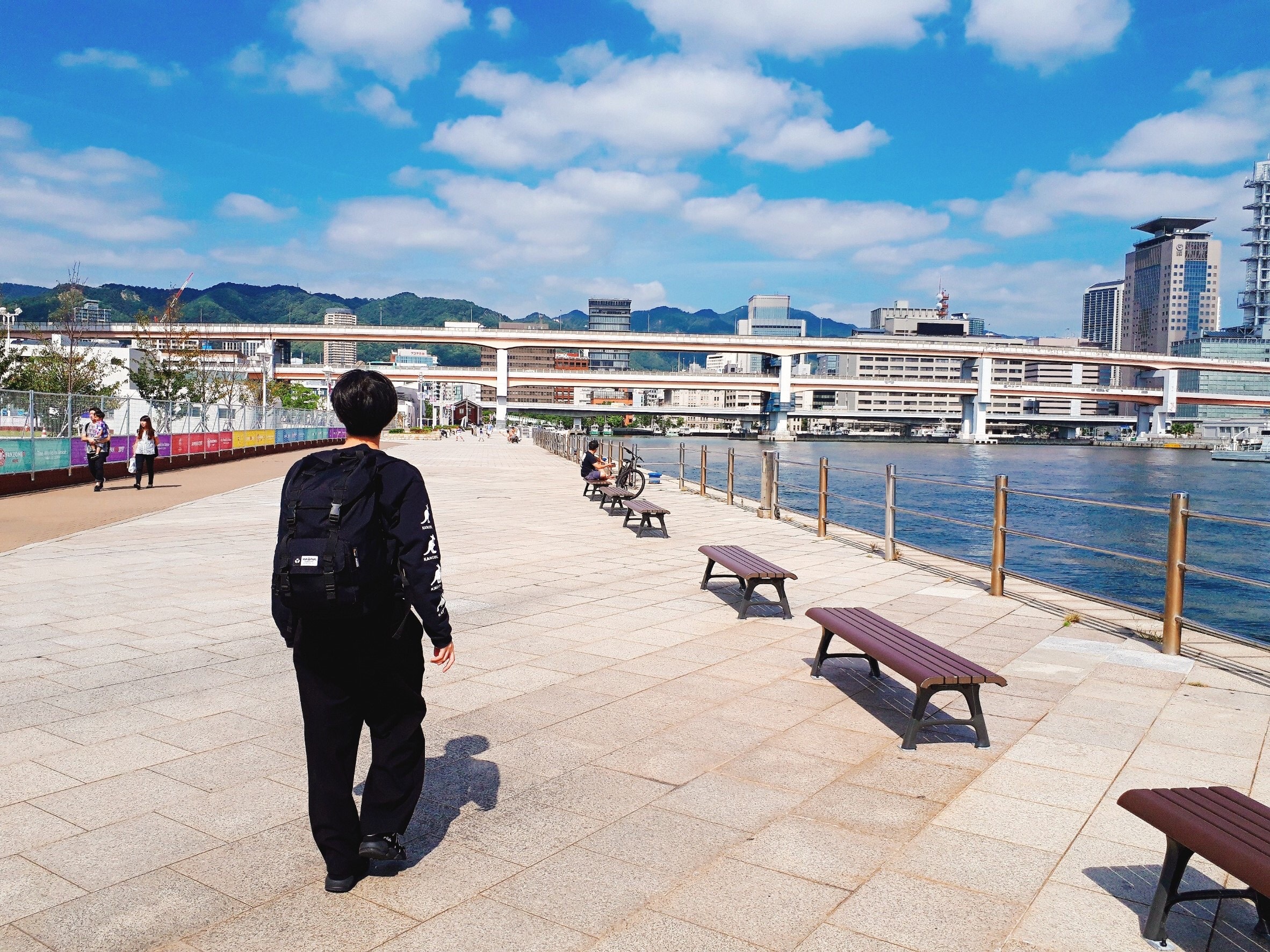 光の速度（写真：Pexels）